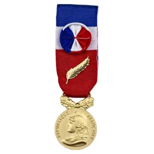 argent massif plaque or