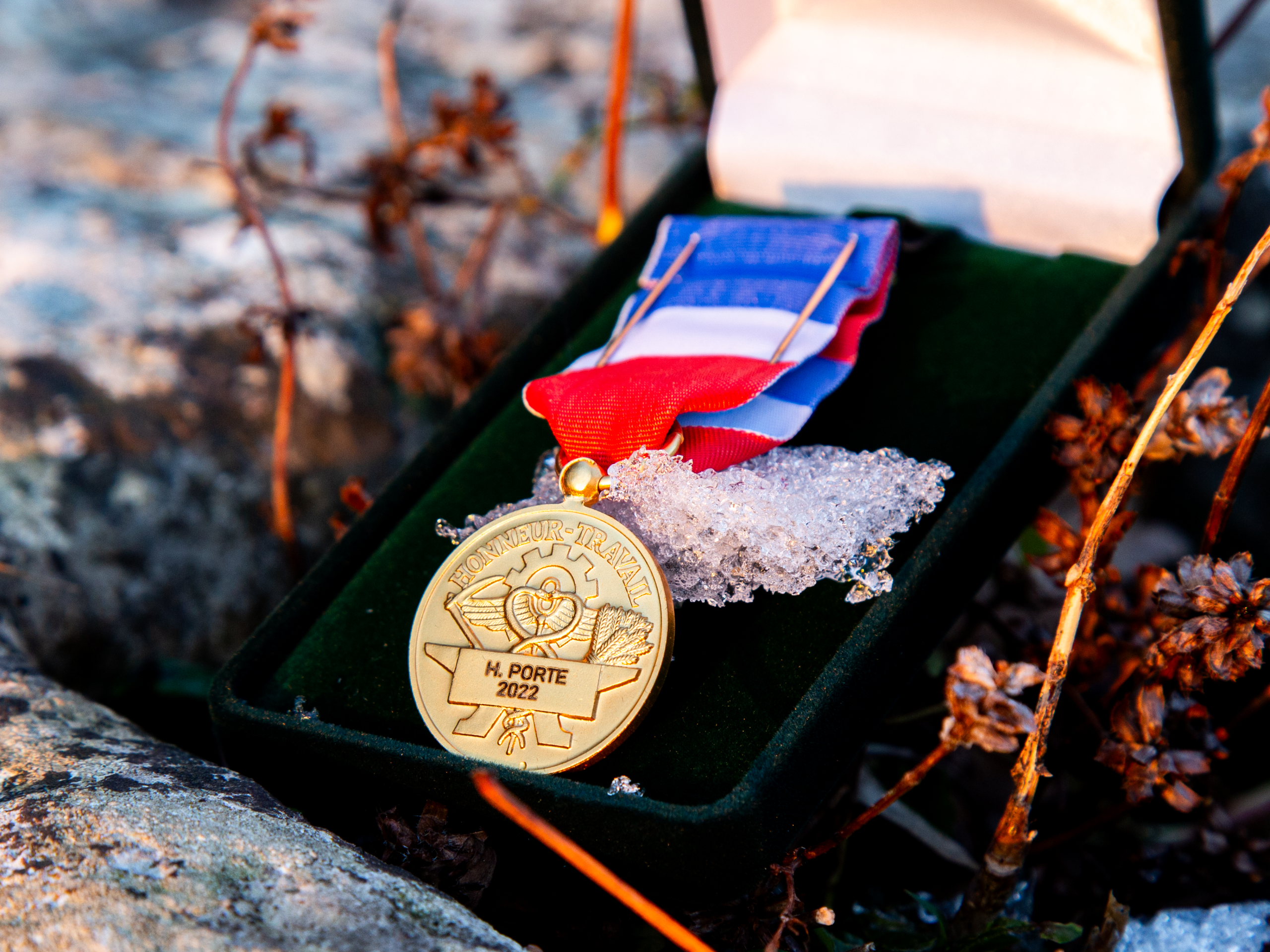 Médaille d'honneur du travail Or 35 ans prix et personnalisation